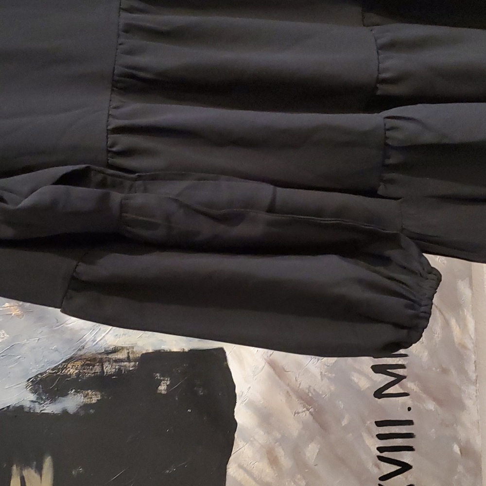 Black Tiered Vneck Long Sleeve Dress Women Large - Picture 3 of 5